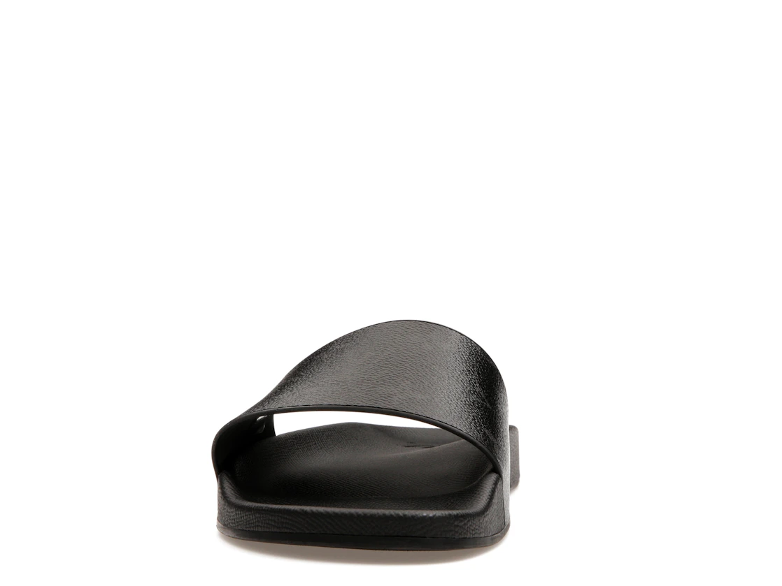Vue 11 de Louis Vuitton Waterfront Mule Monogram Eclipse