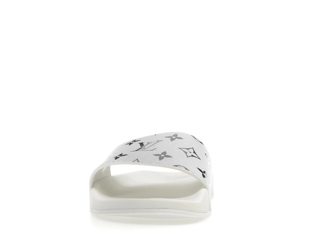 Vue 11 de Louis Vuitton Waterfront Mule Monogram White
