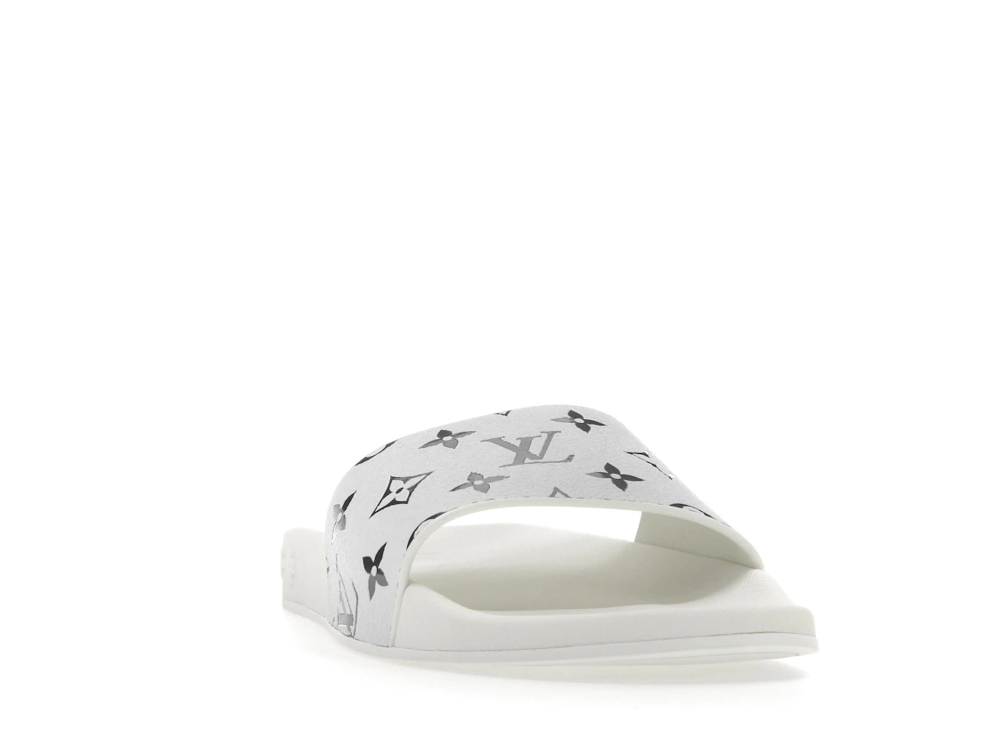 Vue 8 de Louis Vuitton Waterfront Mule Monogram White