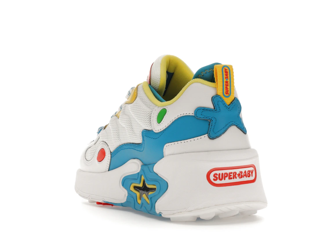 Vue 25 de MSCHF Super Baby Ollie