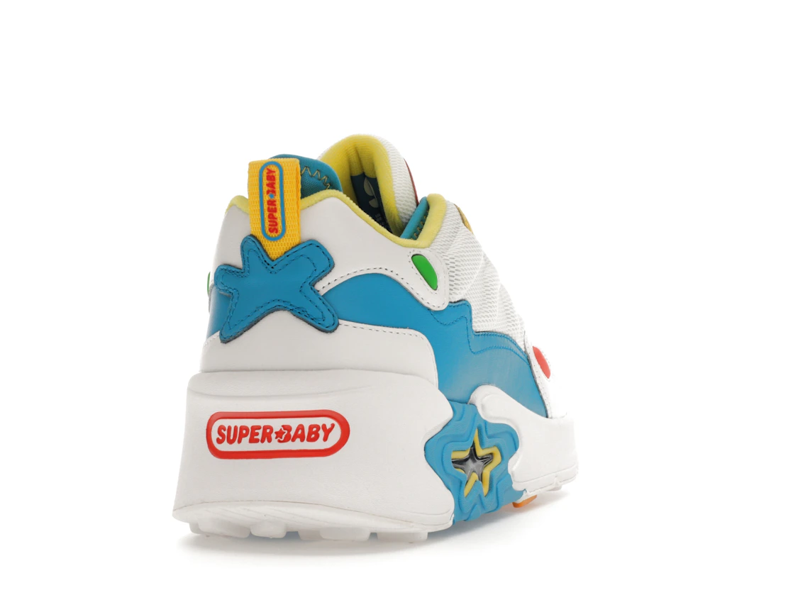 Vue 30 de MSCHF Super Baby Ollie