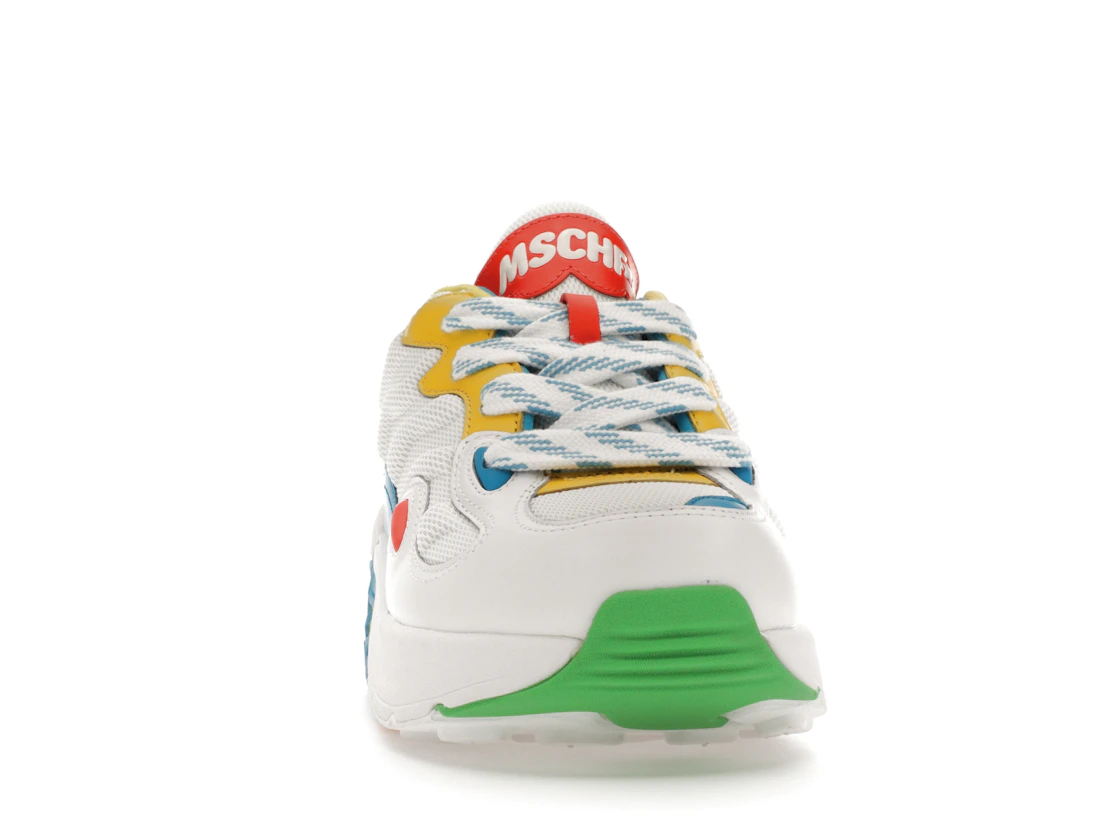Vue 9 de MSCHF Super Baby Ollie