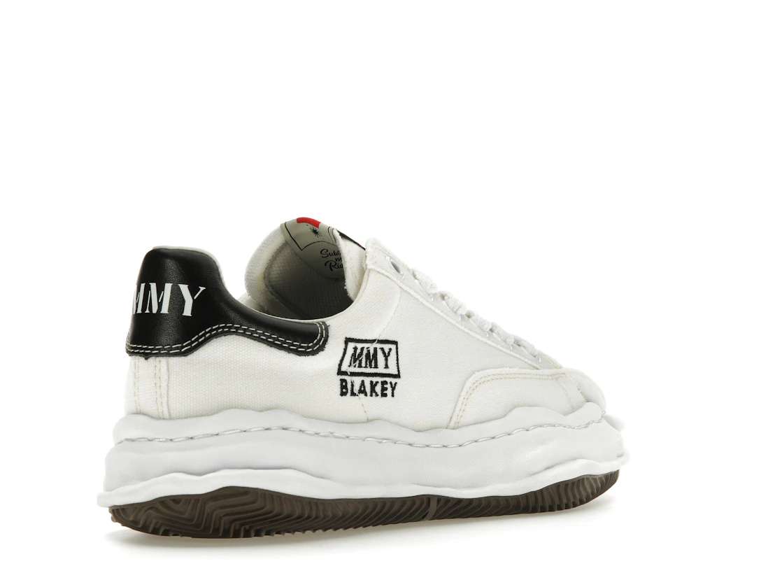 Vue 32 de Maison Mihara Yasuhiro Blakey OG Sole Canvas Low White Black