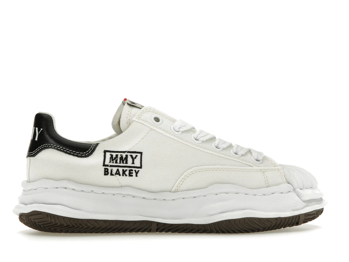 Vue 36 de Maison Mihara Yasuhiro Blakey OG Sole Canvas Low White Black