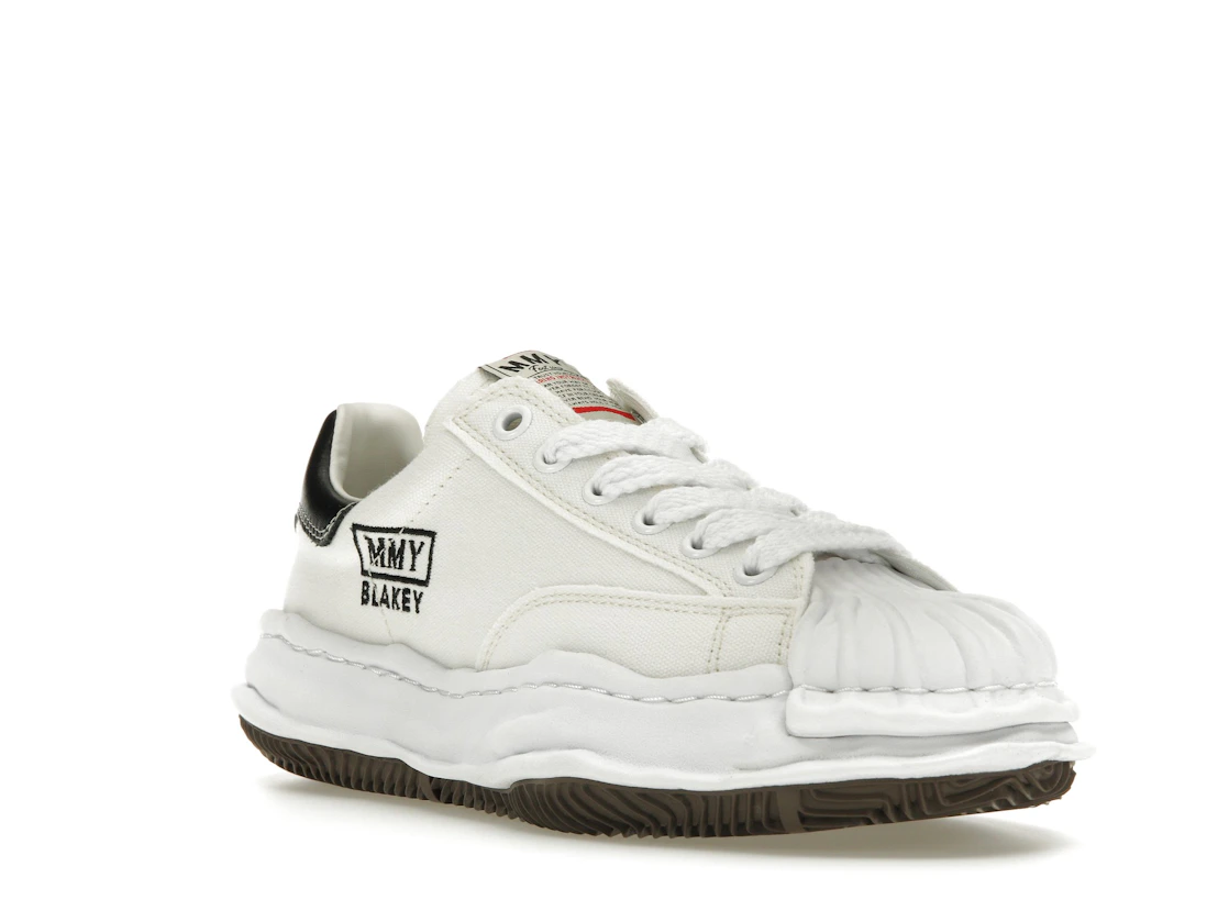 Vue 6 de Maison Mihara Yasuhiro Blakey OG Sole Canvas Low White Black
