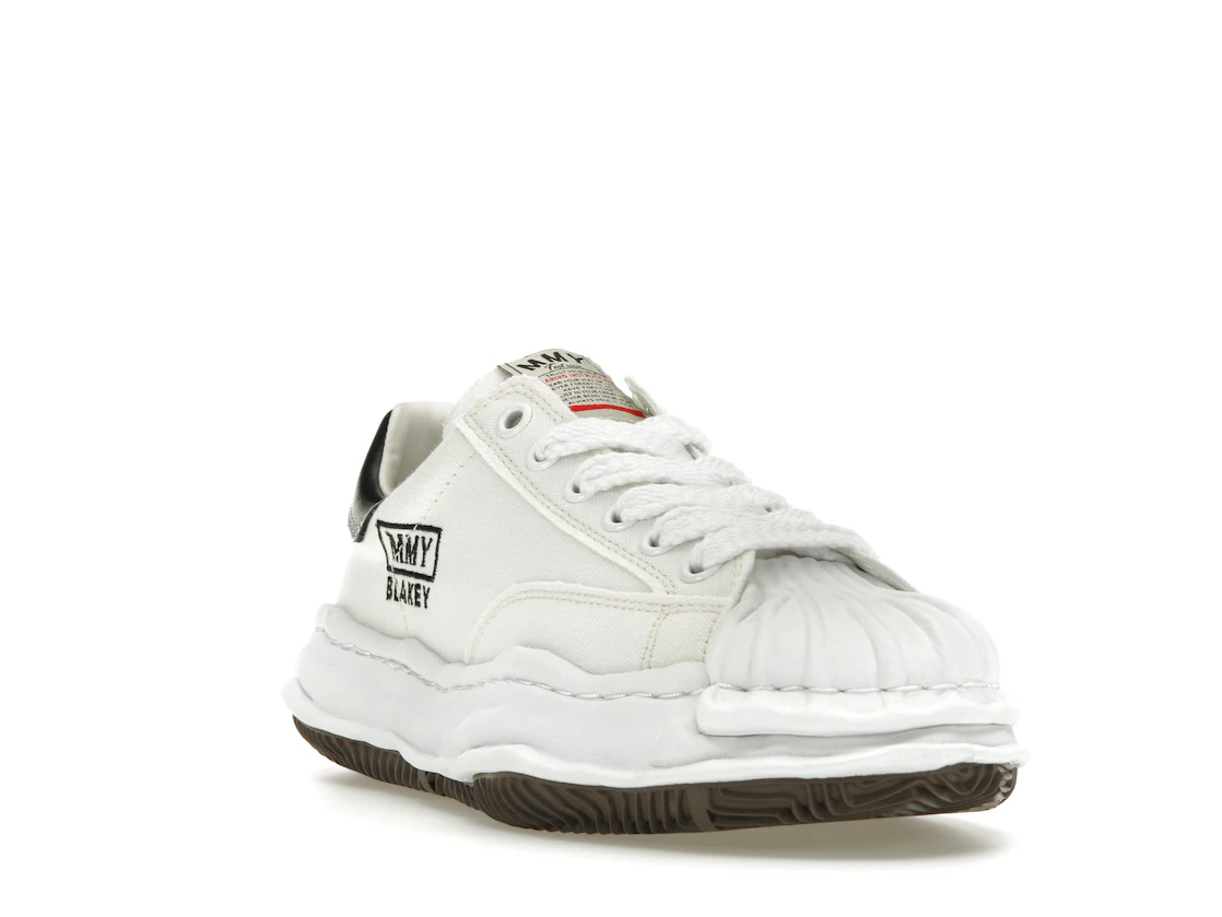 Vue 7 de Maison Mihara Yasuhiro Blakey OG Sole Canvas Low White Black