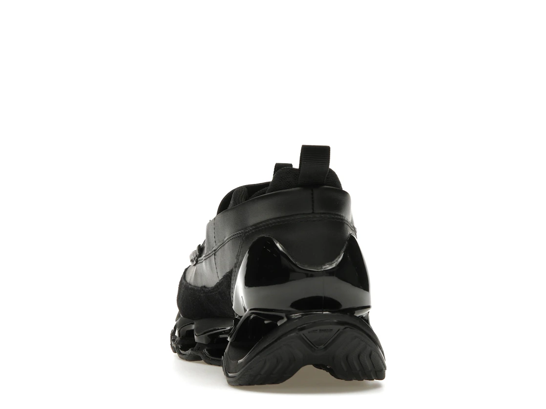 Vue 27 de Mizuno Wave Prophecy Moc Triple Black