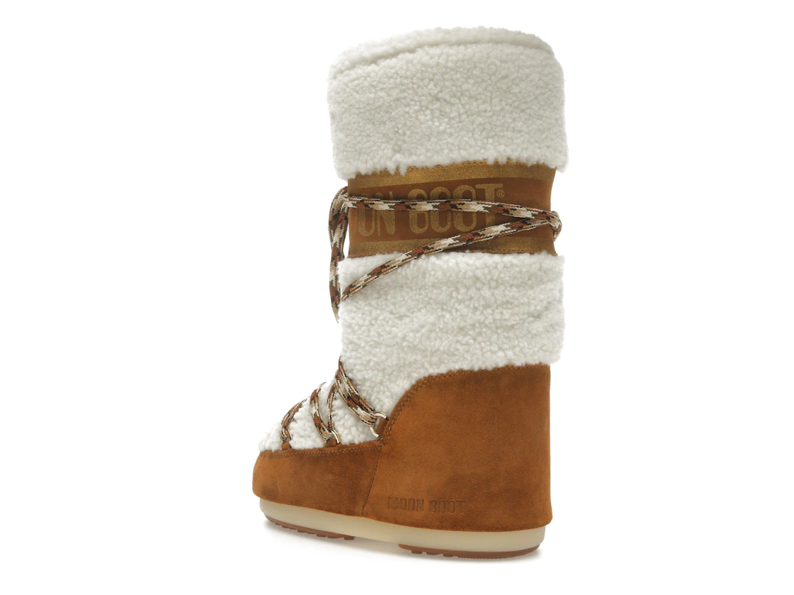 Vue 23 de Moon Boot Icon Shearling Boot Whisky Off White