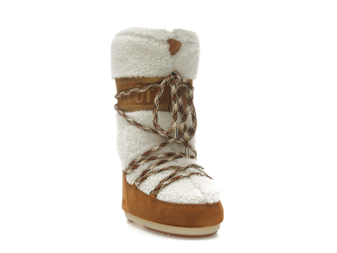 Vue 7 de Moon Boot Icon Shearling Boot Whisky Off White