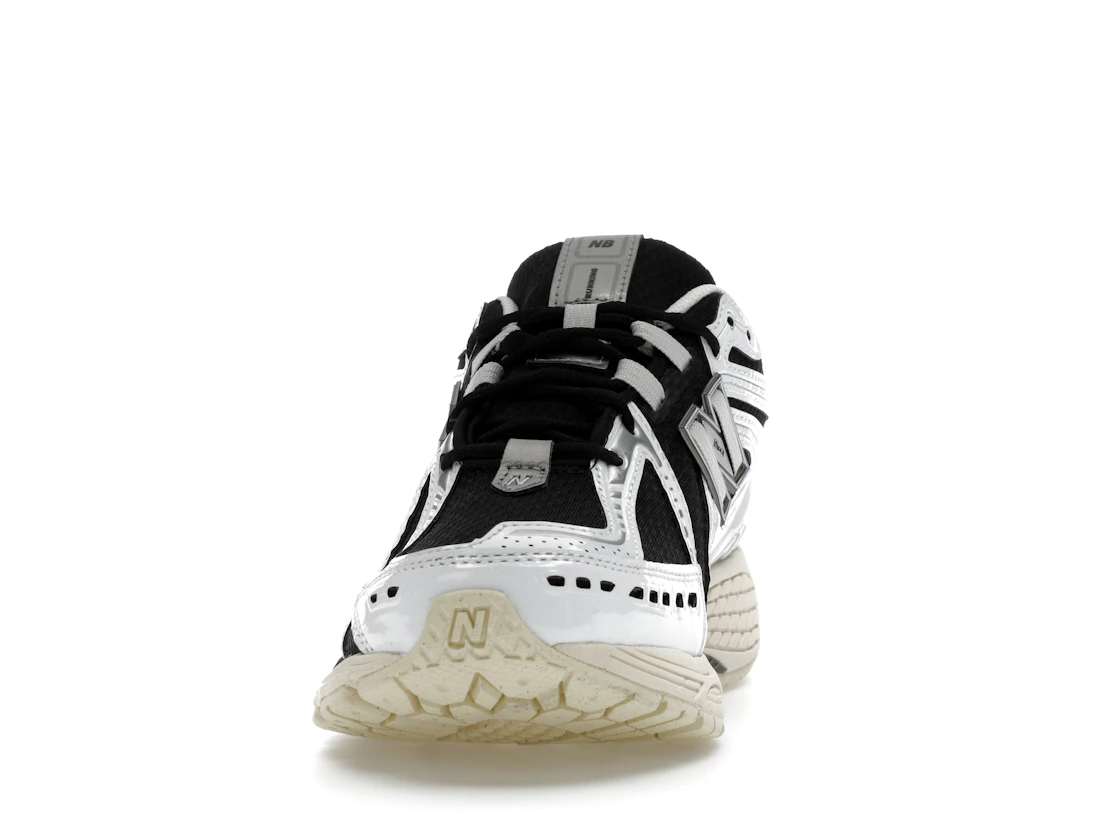 Vue 11 de New Balance 1906R White Black Metallic