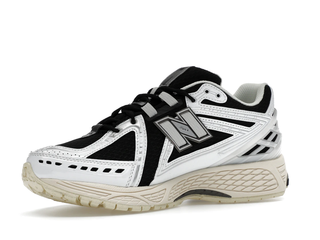 Vue 16 de New Balance 1906R White Black Metallic