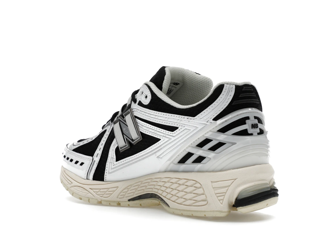 Vue 24 de New Balance 1906R White Black Metallic