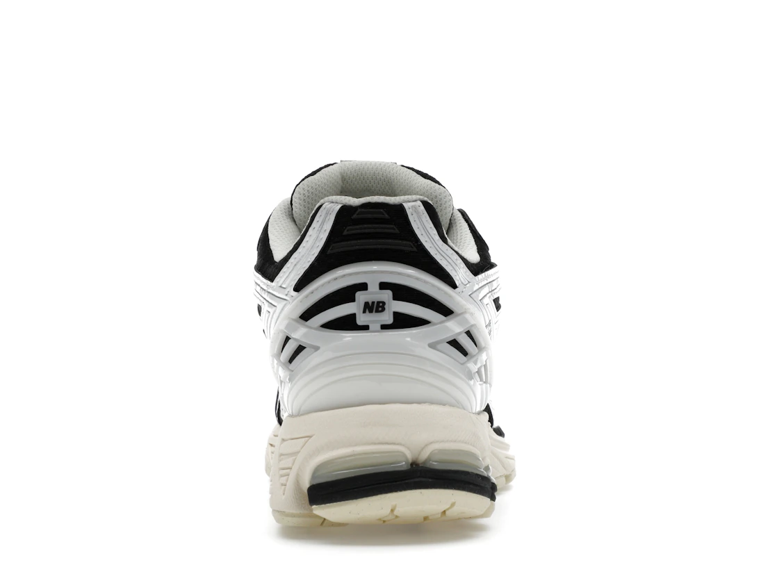 Vue 28 de New Balance 1906R White Black Metallic