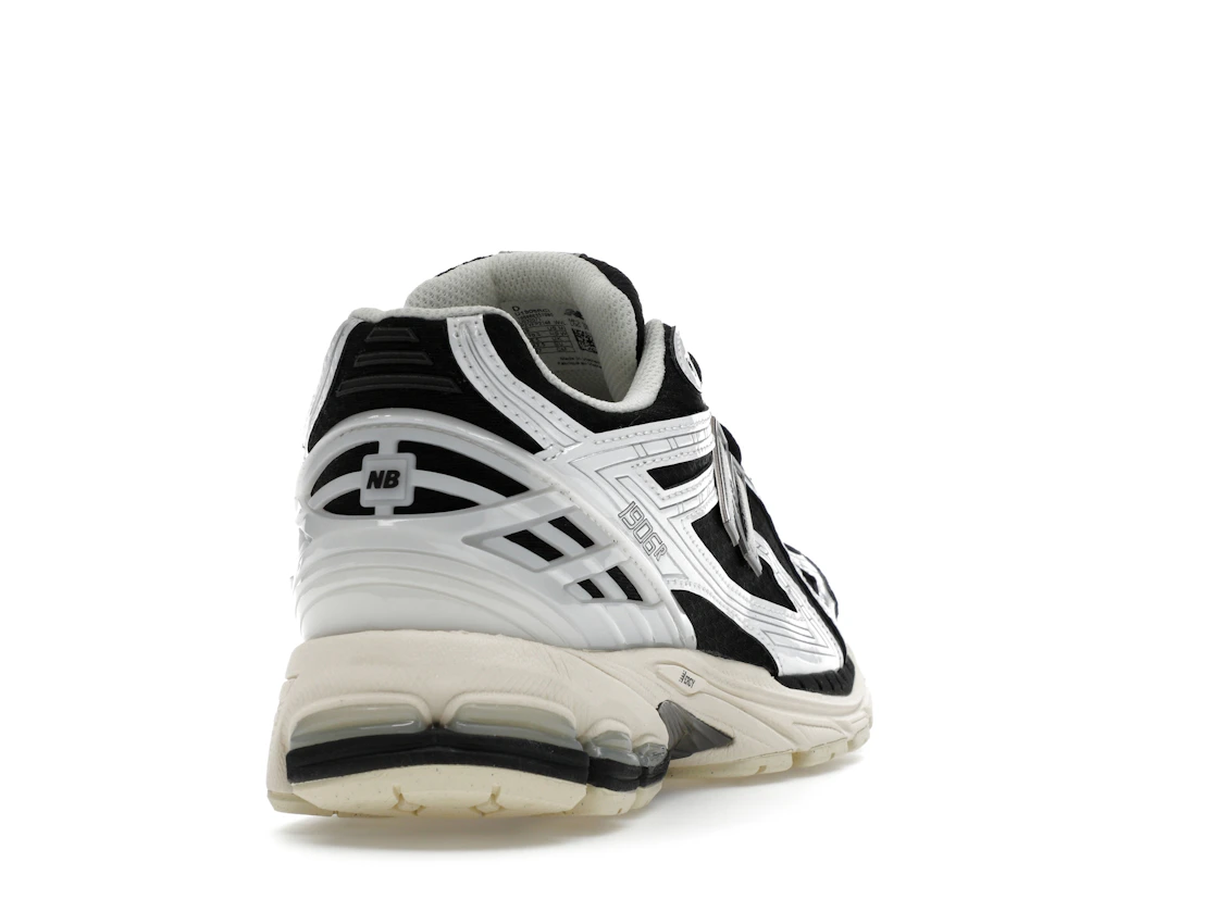 Vue 30 de New Balance 1906R White Black Metallic