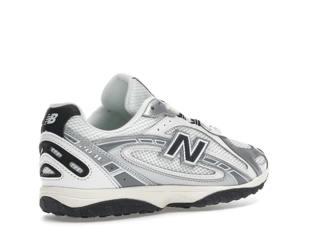 Vue 33 de New Balance 204L Silver Metallic Black
