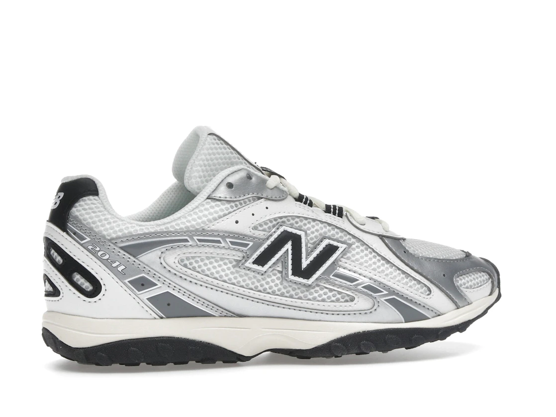 Vue 35 de New Balance 204L Silver Metallic Black