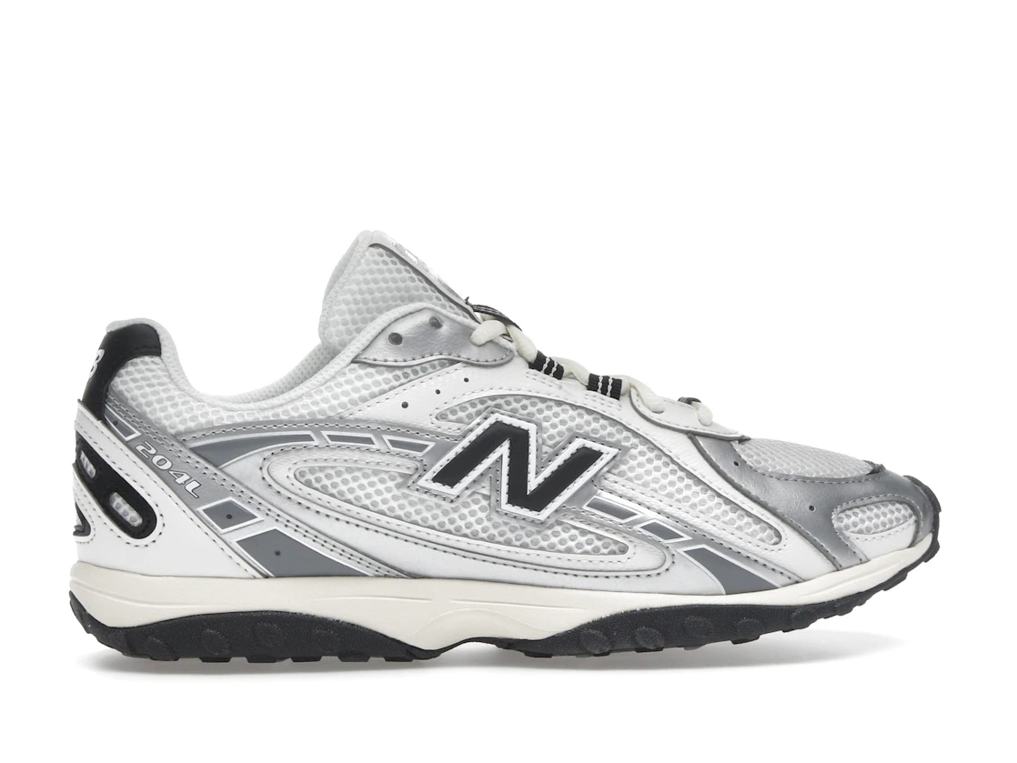 Vue 36 de New Balance 204L Silver Metallic Black