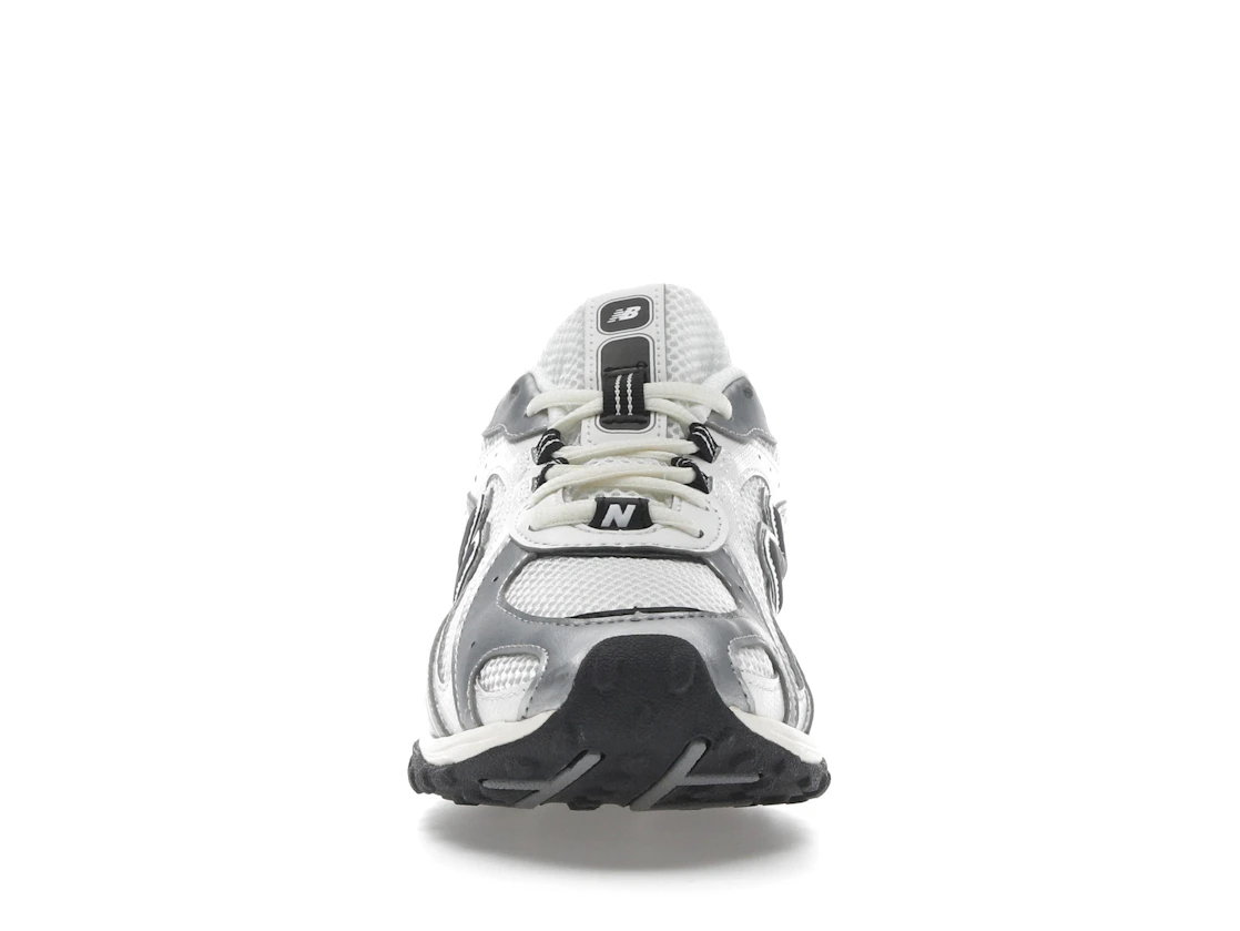 Vue 10 de New Balance 204L Silver Metallic Black
