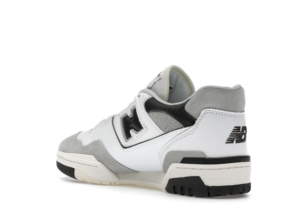 Vue 24 de New Balance 550 Grey White Black