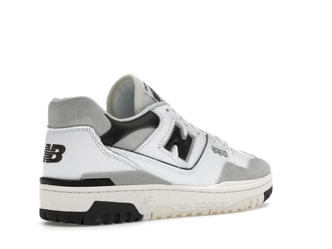 Vue 33 de New Balance 550 Grey White Black
