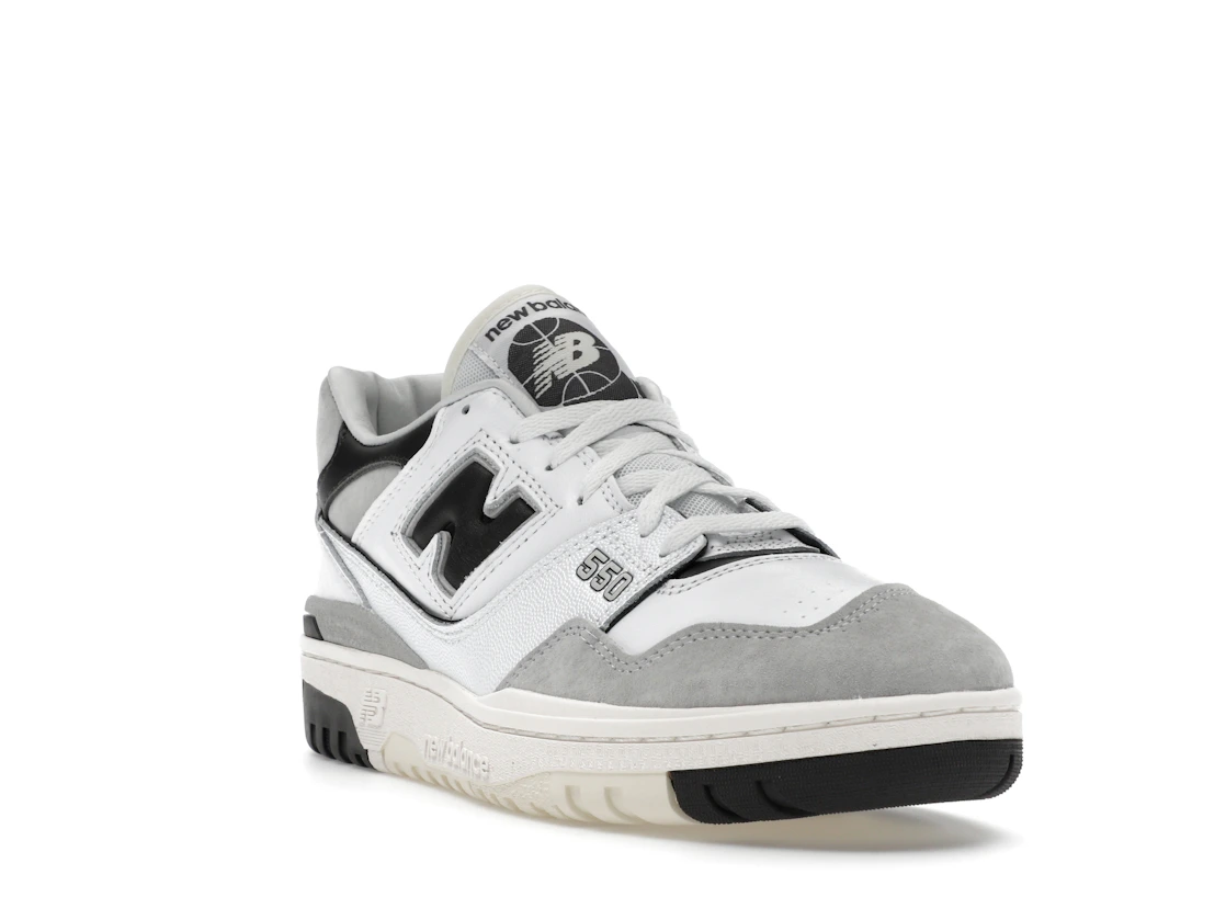 Vue 7 de New Balance 550 Grey White Black