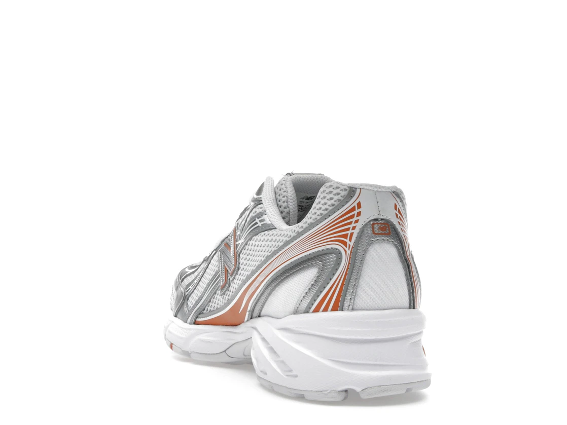 Vue 26 de New Balance 740v2 Classic Orange