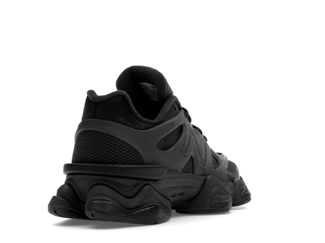 Vue 31 de New Balance 9060 X Black Cement