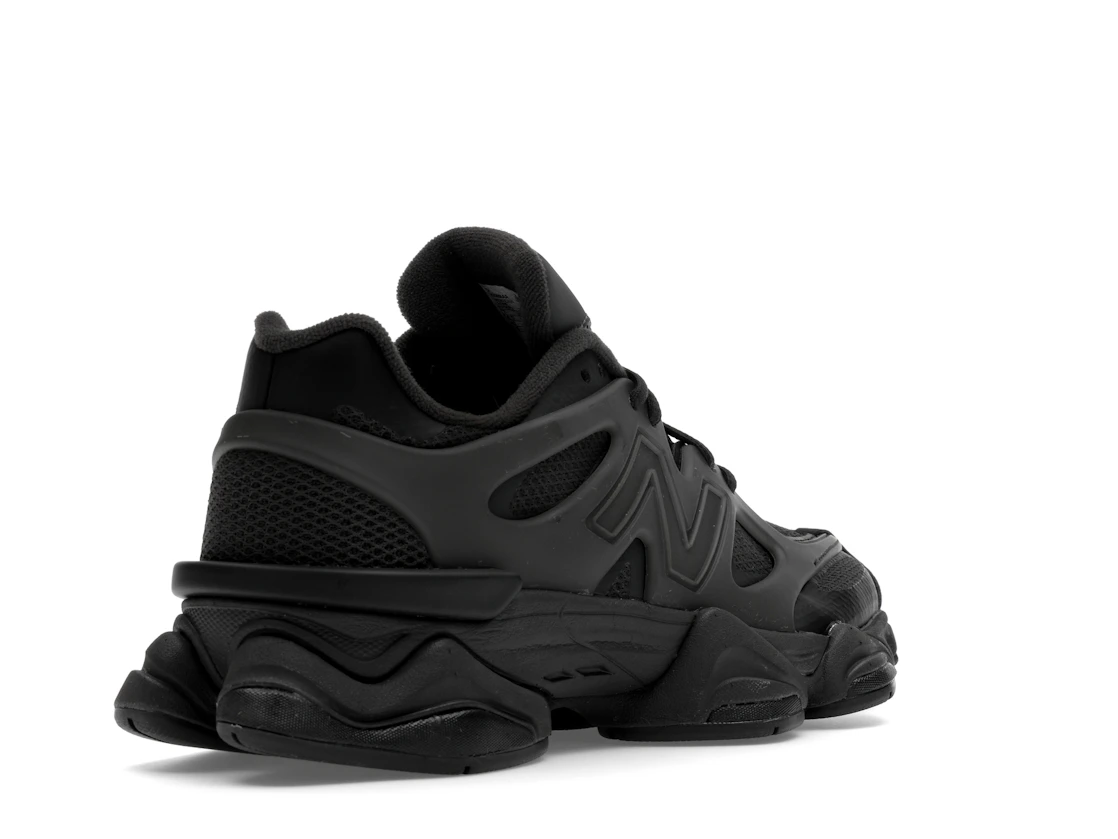 Vue 32 de New Balance 9060 X Black Cement