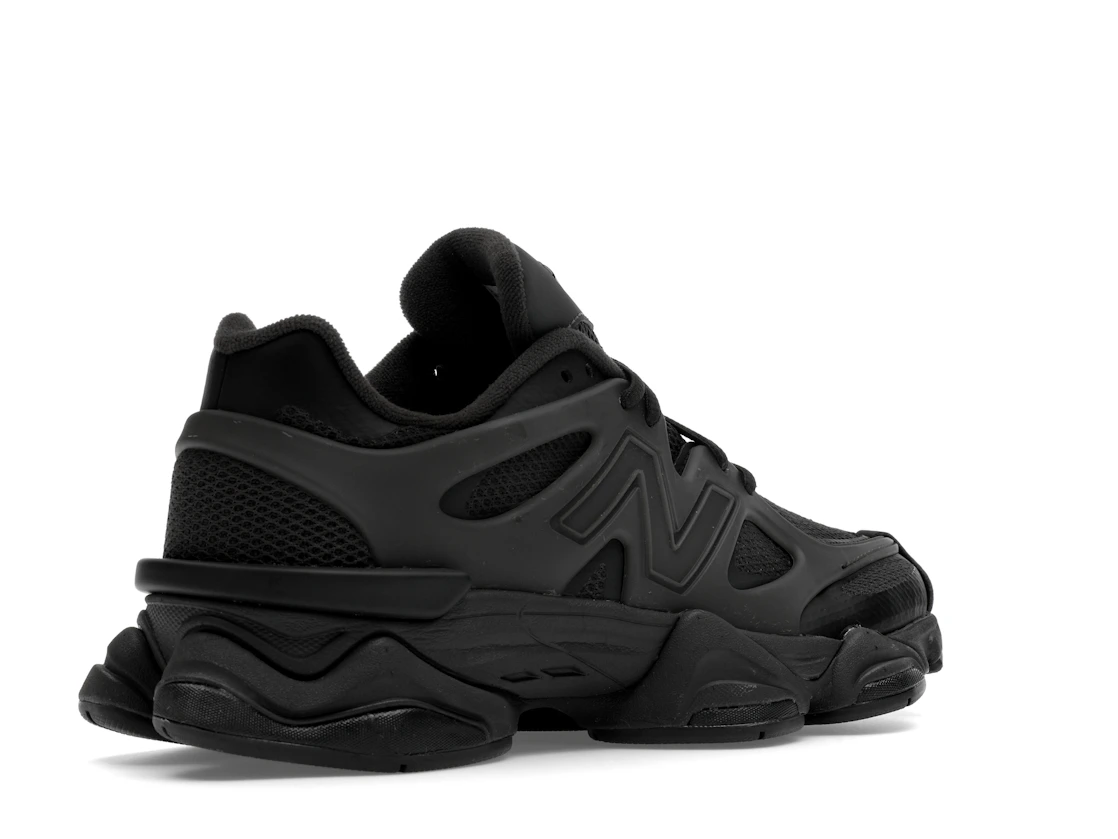 Vue 33 de New Balance 9060 X Black Cement