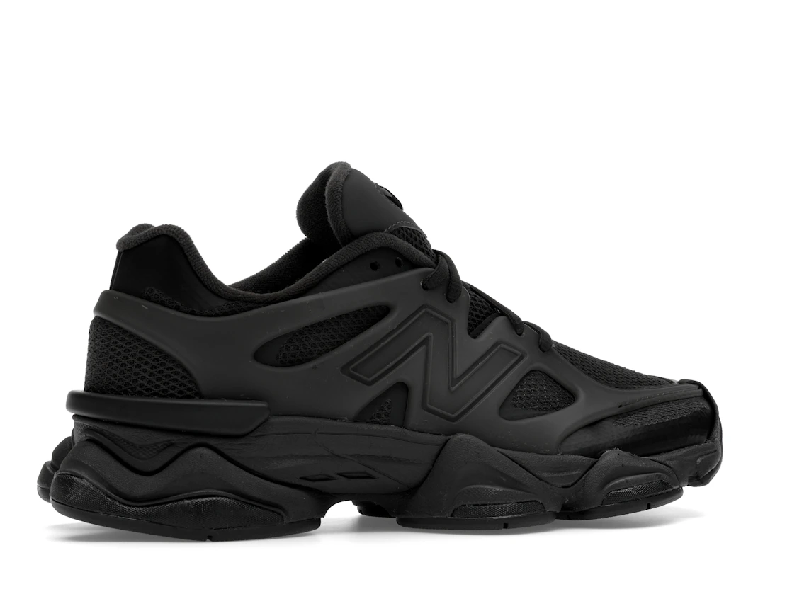Vue 35 de New Balance 9060 X Black Cement