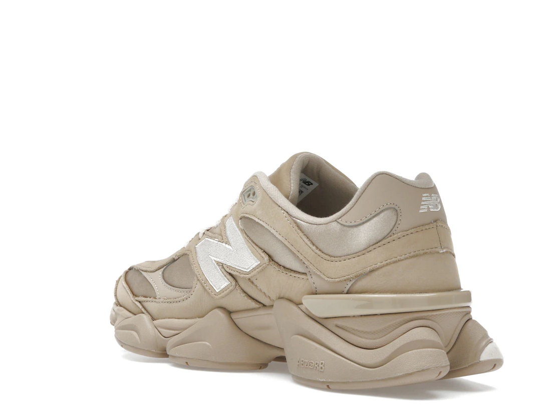 Vue 24 de New Balance 9060 Chestnut Beige