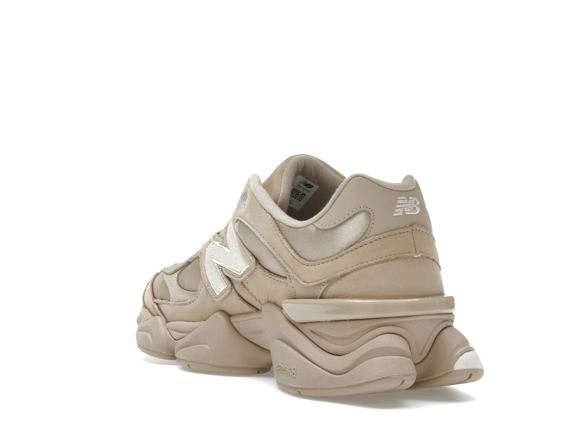 Vue 25 de New Balance 9060 Chestnut Beige