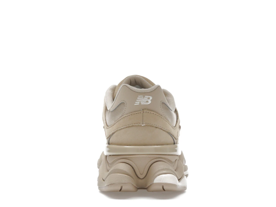 Vue 28 de New Balance 9060 Chestnut Beige