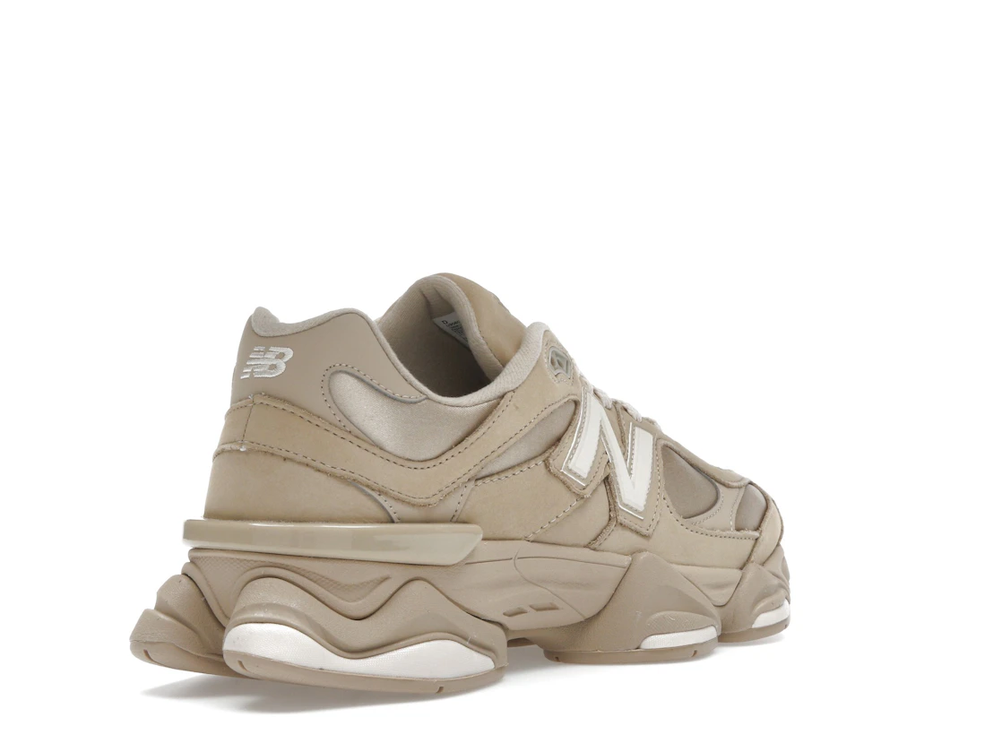 Vue 32 de New Balance 9060 Chestnut Beige