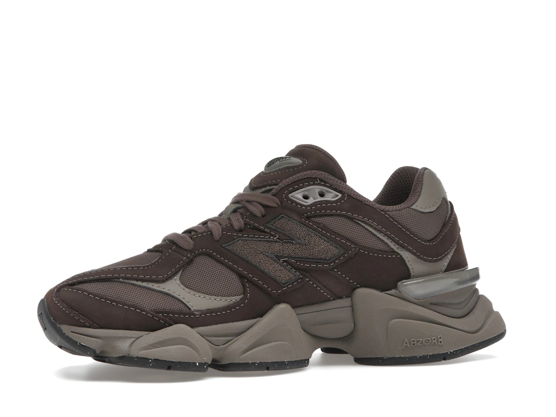 Vue 17 de New Balance 9060 Mono Cortado