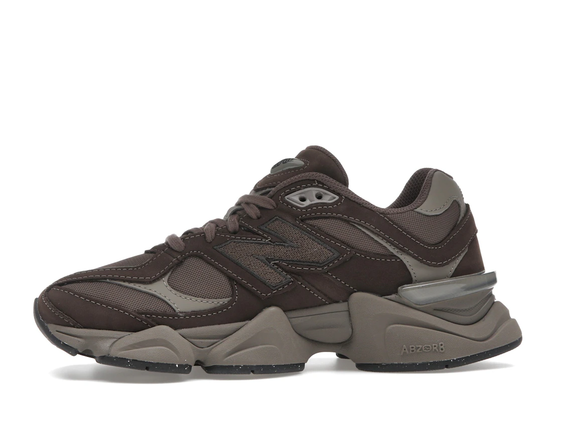 Vue 18 de New Balance 9060 Mono Cortado