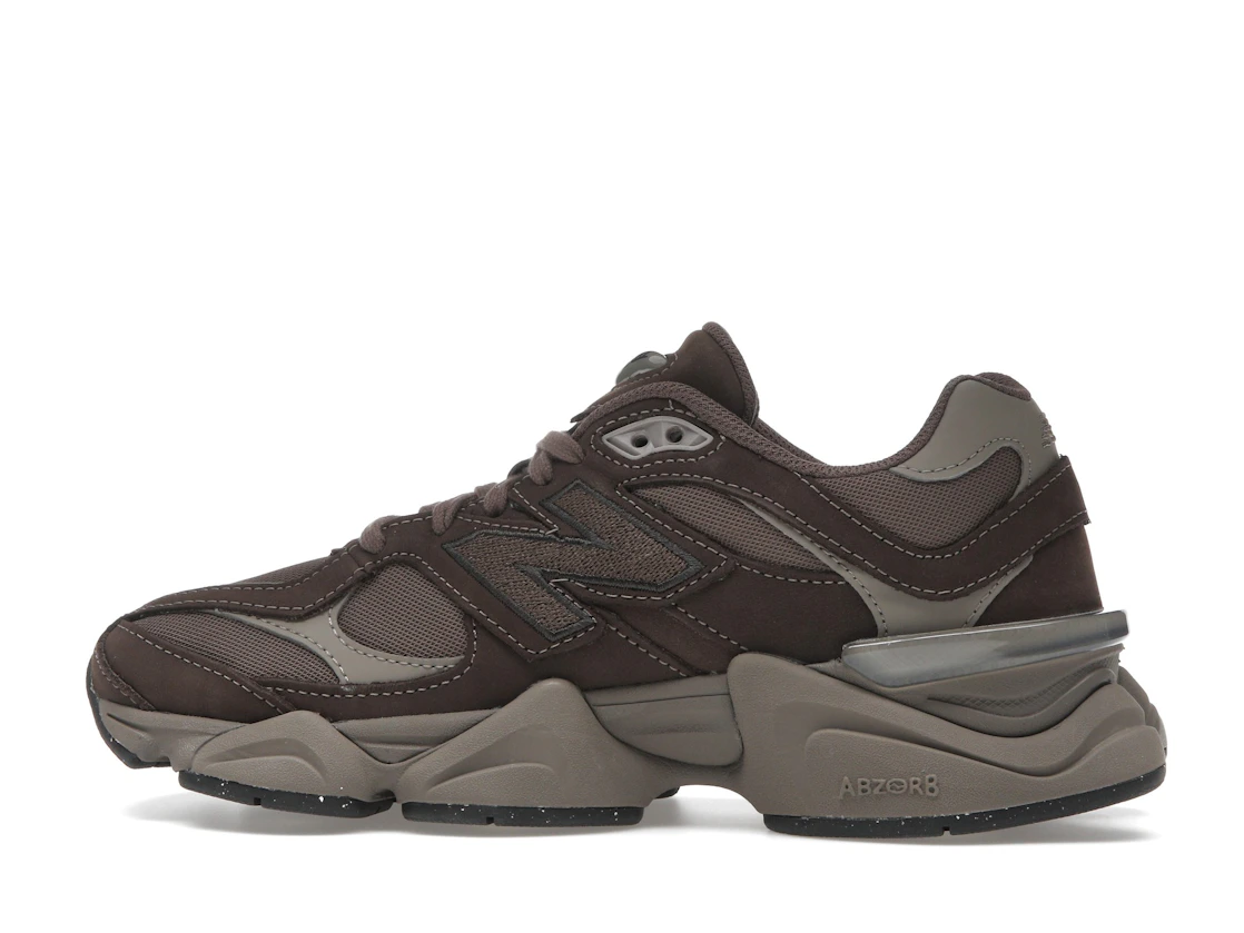 Vue 20 de New Balance 9060 Mono Cortado