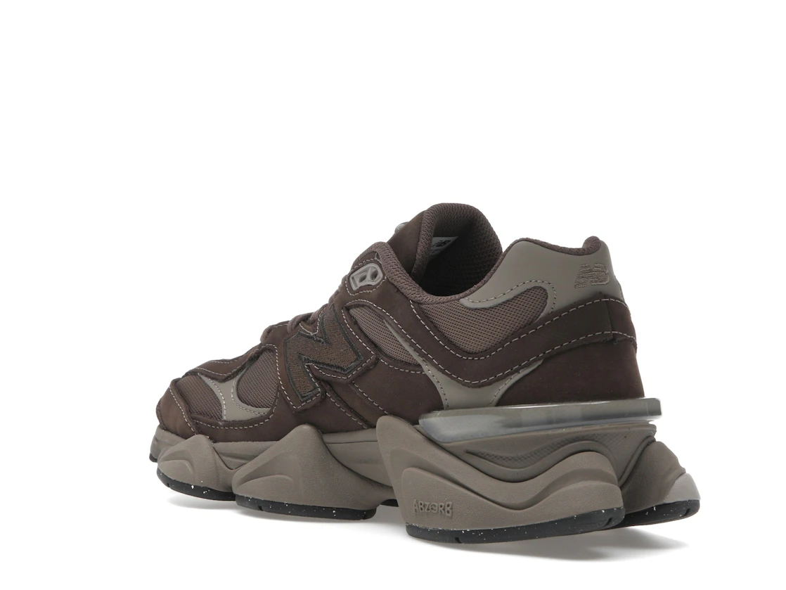 Vue 24 de New Balance 9060 Mono Cortado