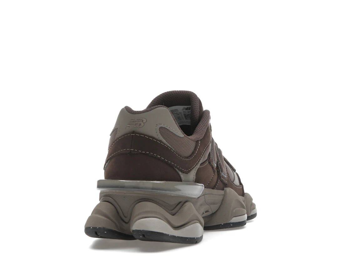 Vue 30 de New Balance 9060 Mono Cortado