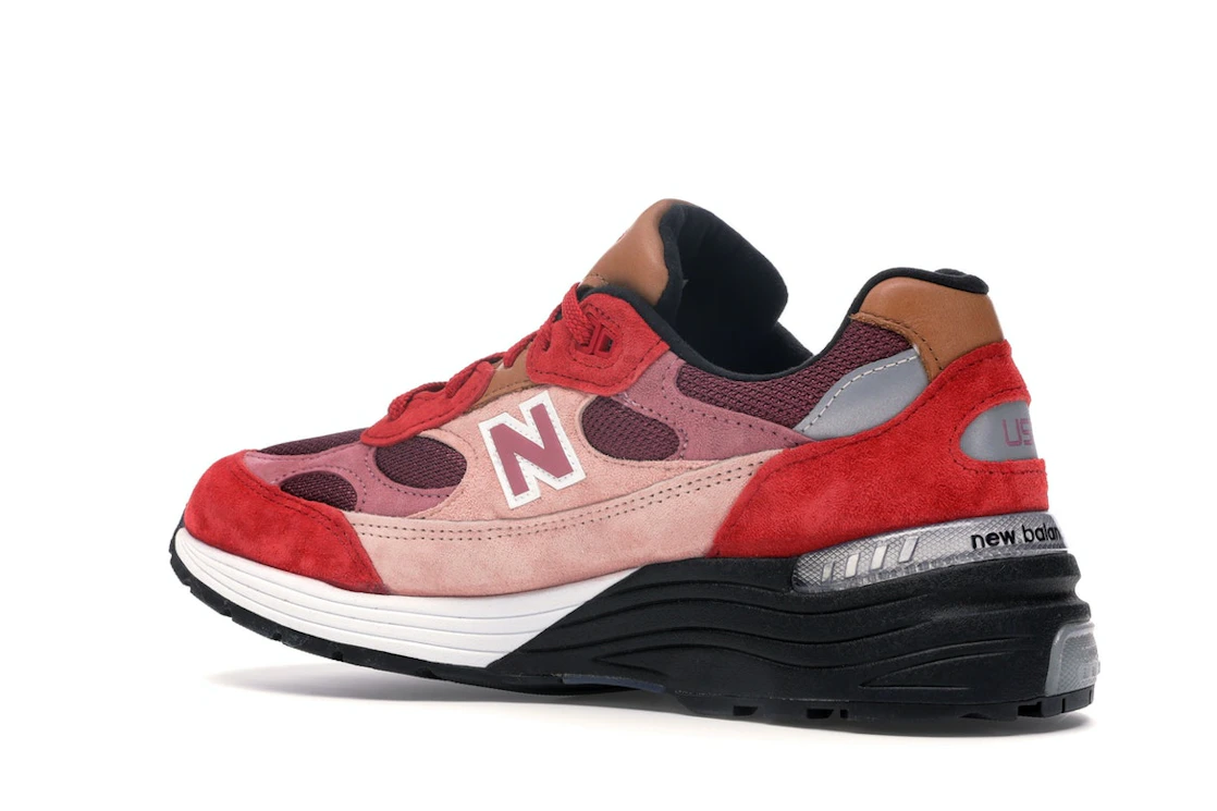Vue 22 de New Balance 992 Joe Freshgoods No Emotions Are Emotions