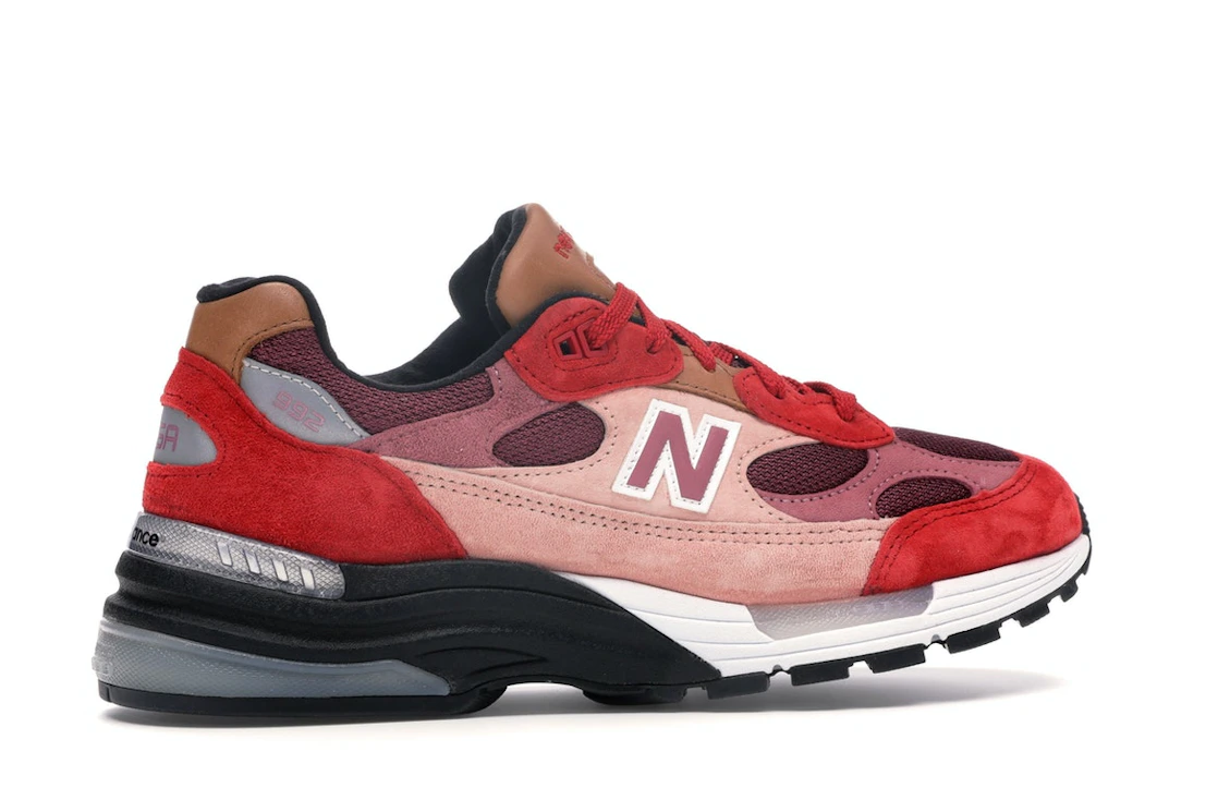 Vue 35 de New Balance 992 Joe Freshgoods No Emotions Are Emotions
