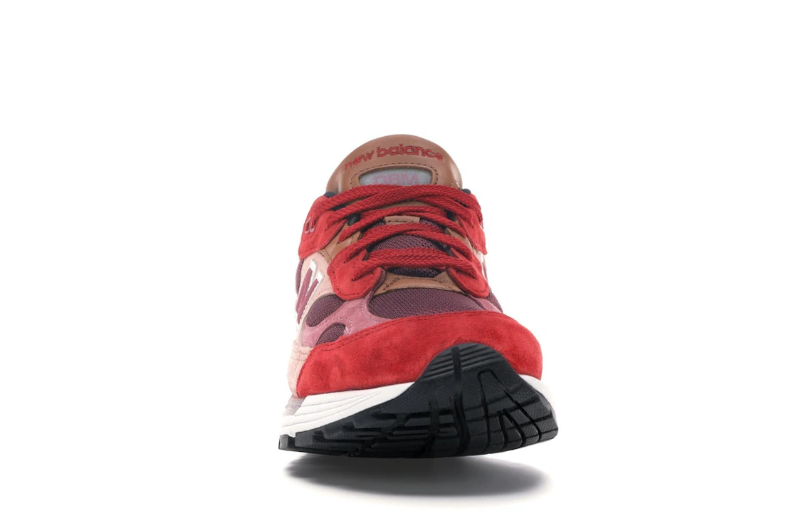 Vue 9 de New Balance 992 Joe Freshgoods No Emotions Are Emotions
