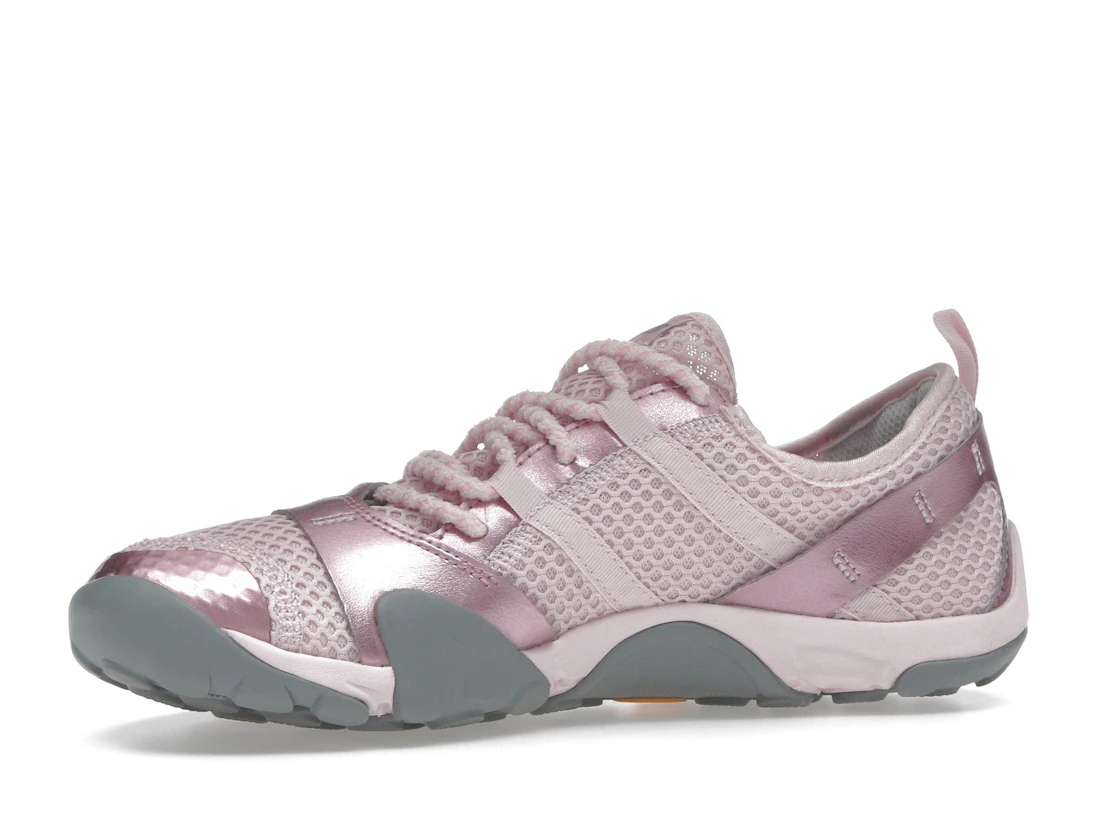 Vue 17 de New Balance MT10 Rose Sugar