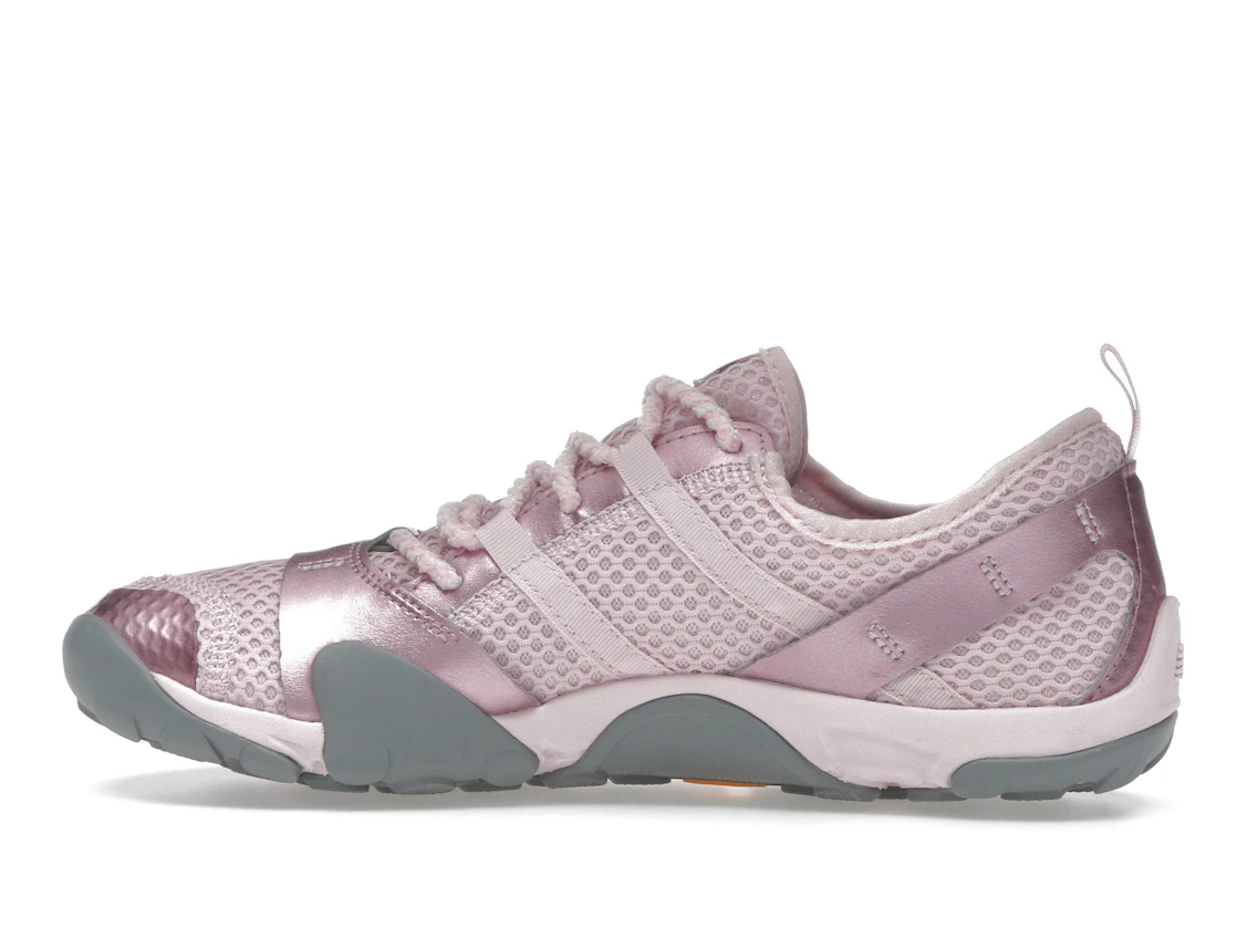 Vue 20 de New Balance MT10 Rose Sugar