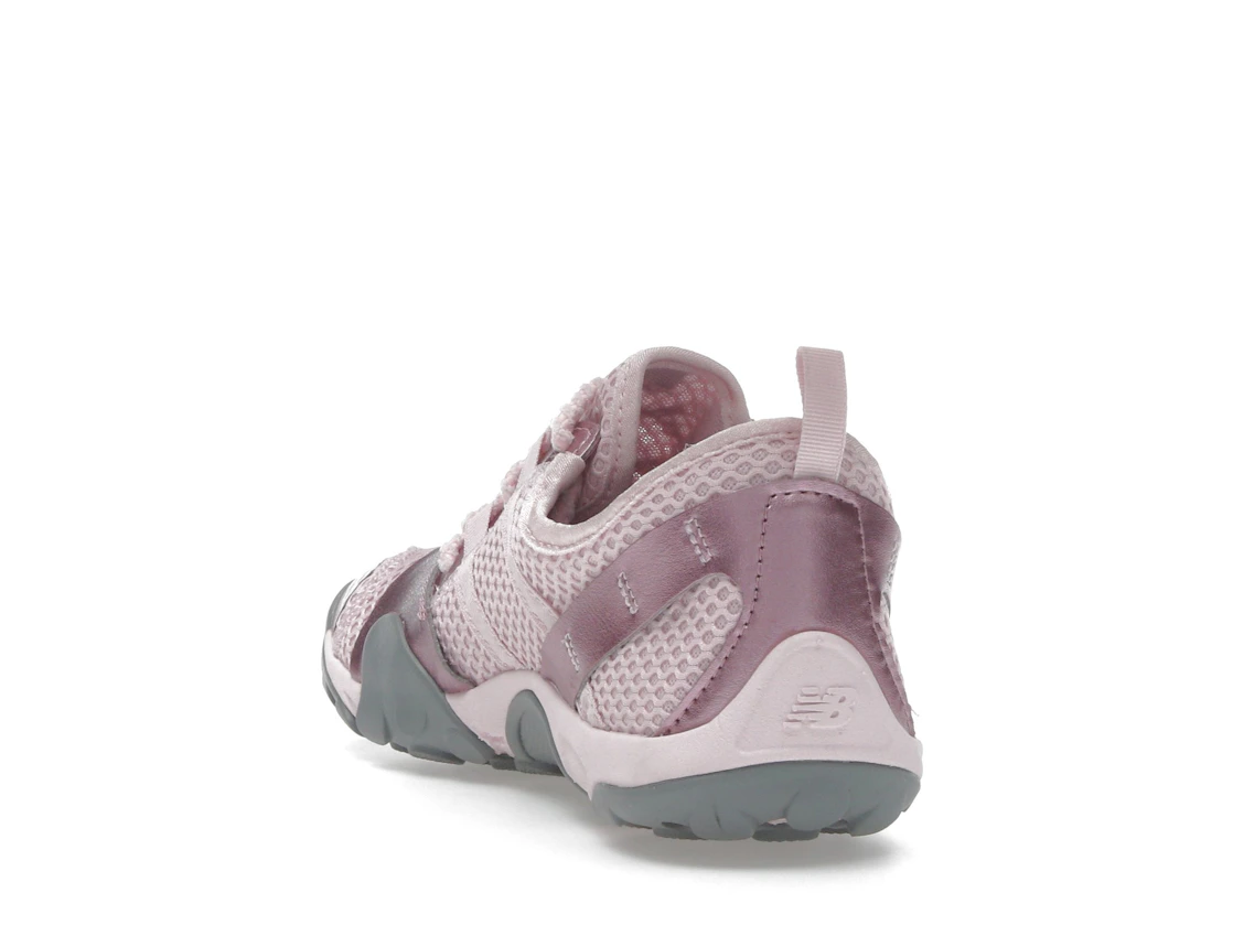 Vue 26 de New Balance MT10 Rose Sugar