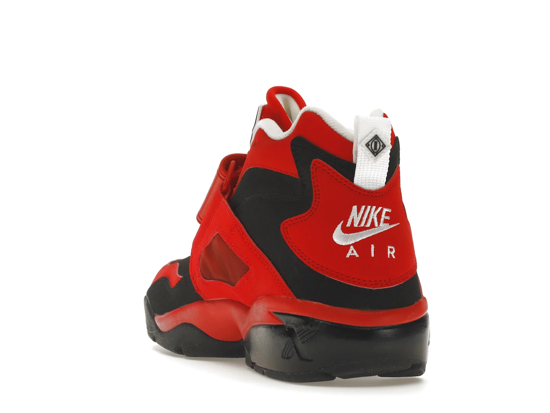 Vue 26 de Nike Air Diamond Turf Challenge Red Black