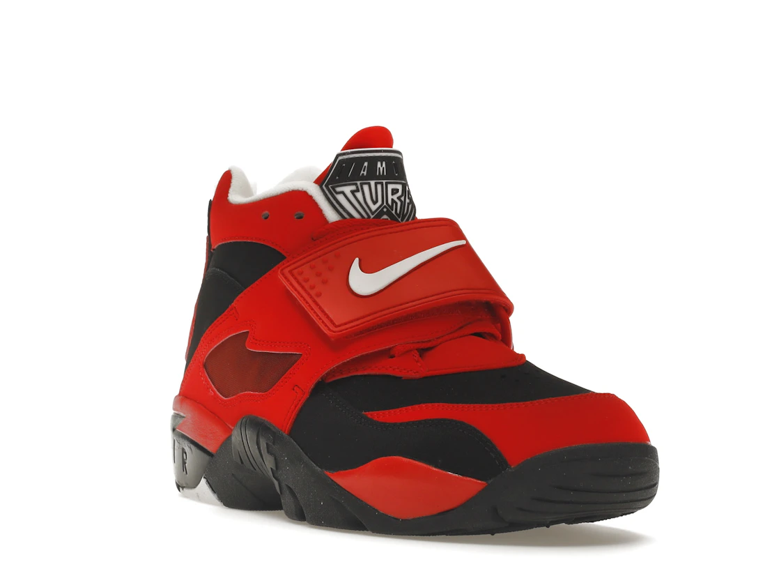 Vue 7 de Nike Air Diamond Turf Challenge Red Black