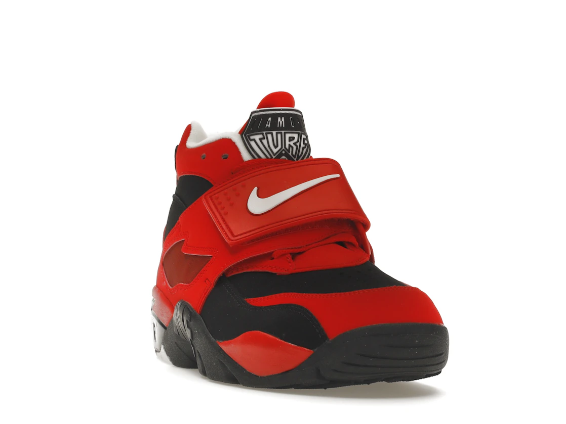Vue 8 de Nike Air Diamond Turf Challenge Red Black
