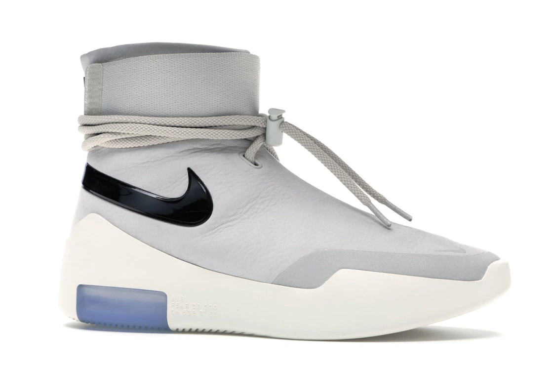 Vue 3 de Nike Air Fear Of God 1 SA Light Bone Black