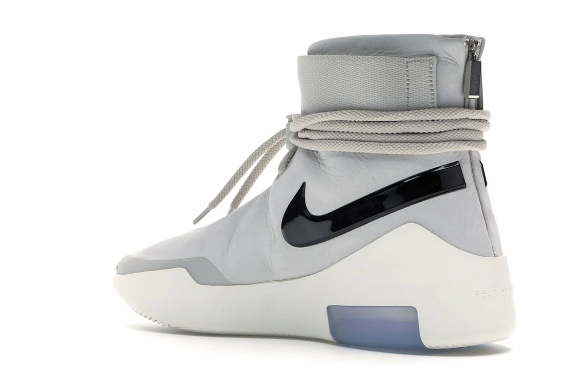 Vue 23 de Nike Air Fear Of God 1 SA Light Bone Black
